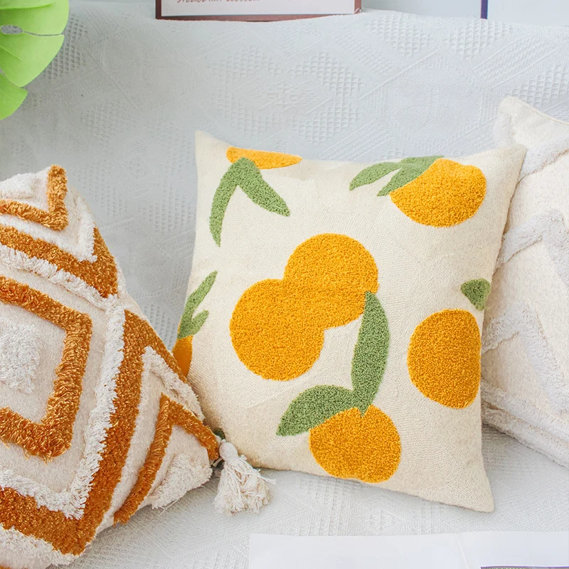 Round decorative cushion Stornfield