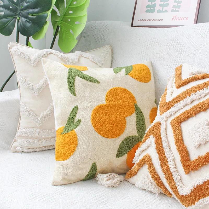 Round decorative cushion Stornfield