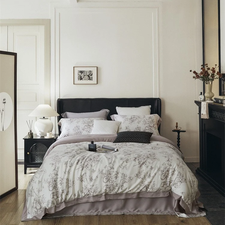 Luxurious satin bedding set with geometric jacquard pattern and satin trim Stornfield