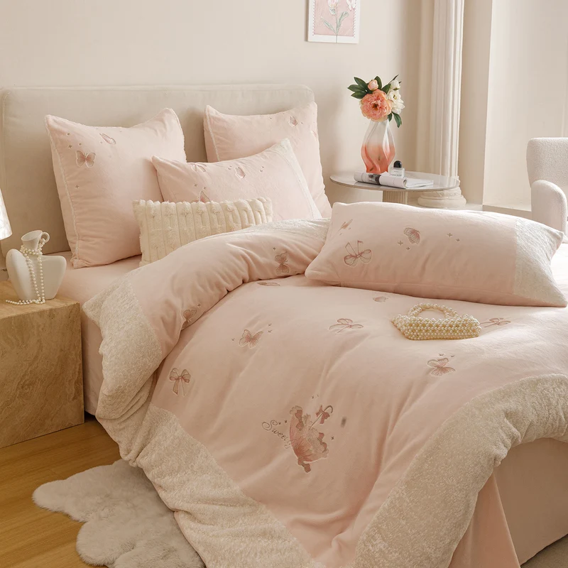 Cozy bedding set with embroidered butterflies and teddy fleece trim Stornfield