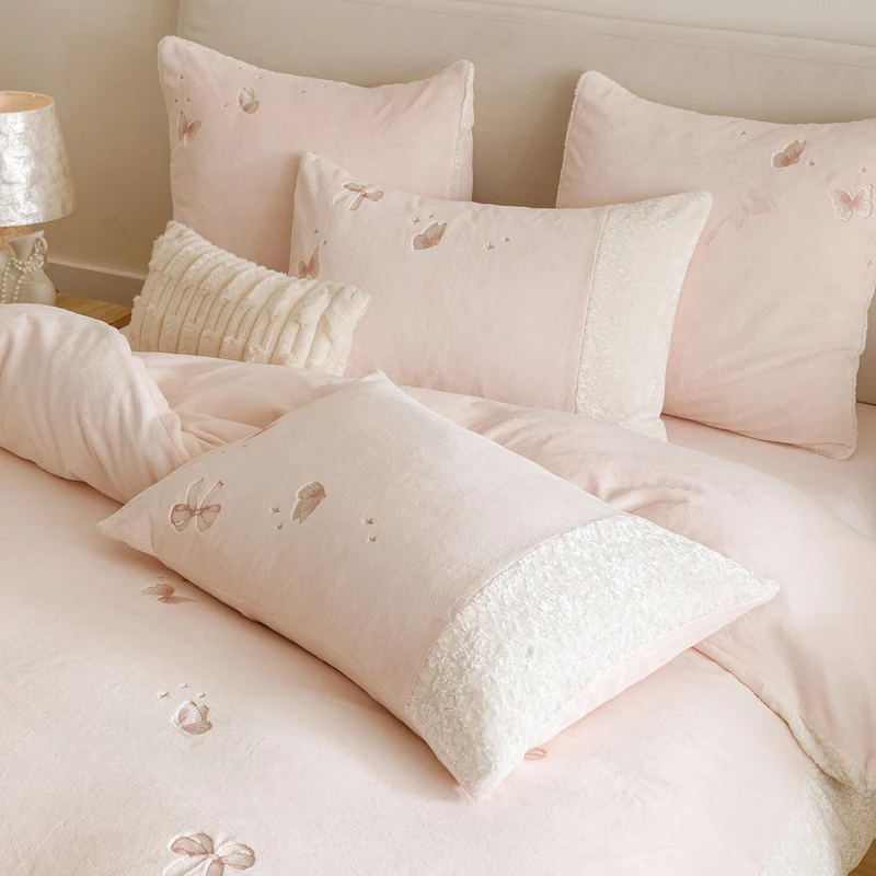Cozy bedding set with embroidered butterflies and teddy fleece trim Stornfield