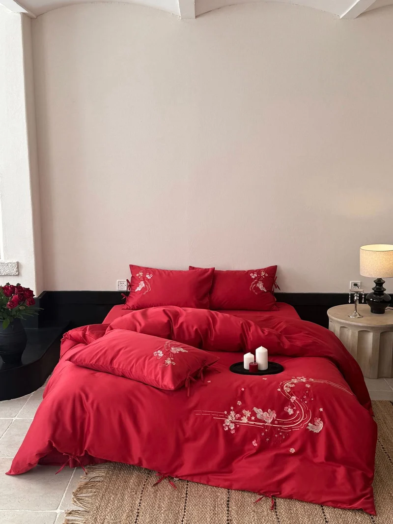 Fine silk satin bedding set with delicate floral embroidery and ties Stornfield