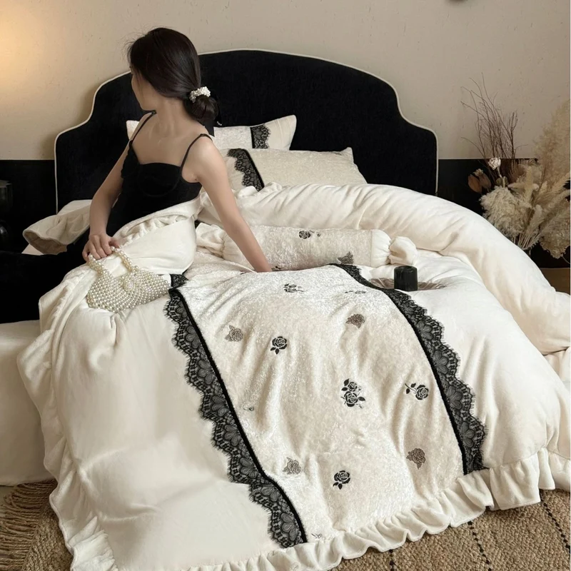 Bed linen set made of cotton satin and velvet mix with lace trim & frill Stornfield
