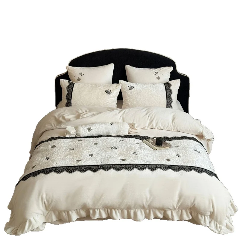 Bed linen set made of cotton satin and velvet mix with lace trim & frill Stornfield