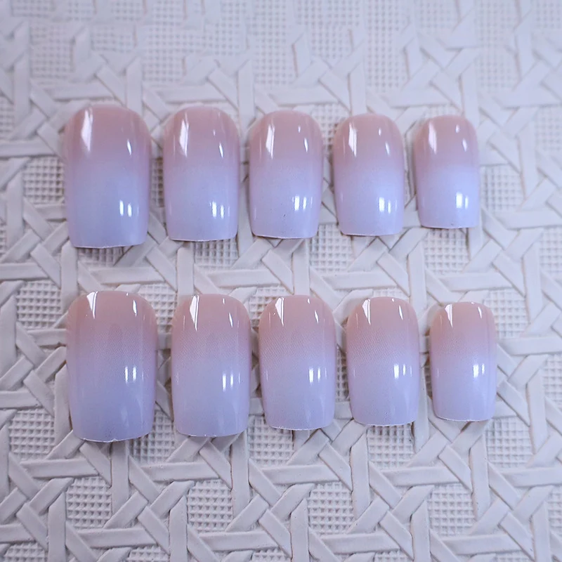 Winter Wonderland Nail Art Design Stornfield